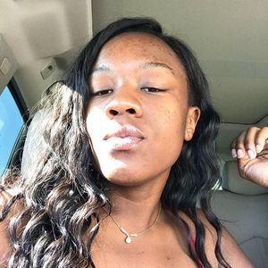 Meet your Posher, Cesaria